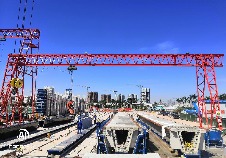 MH10-39.5-9電動葫蘆門式起重機